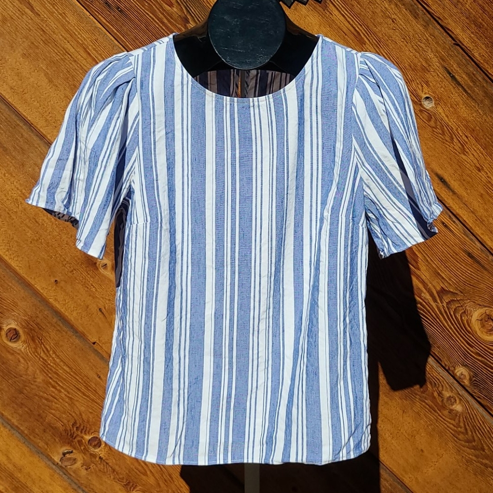 CAbi 146 blue white striped linen wing top